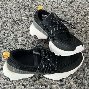 SOREL Women’s Kinetic Impact Lace Sneaker